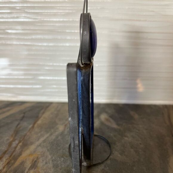 Blue stained glass and metal Angel - Picture 2 of 2